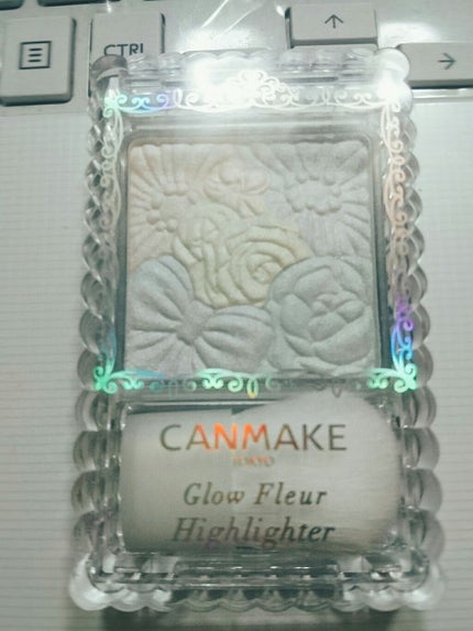 グロウフルールハイライター/キャンメイク/パウダーハイライトを使ったクチコミ(1枚目)
