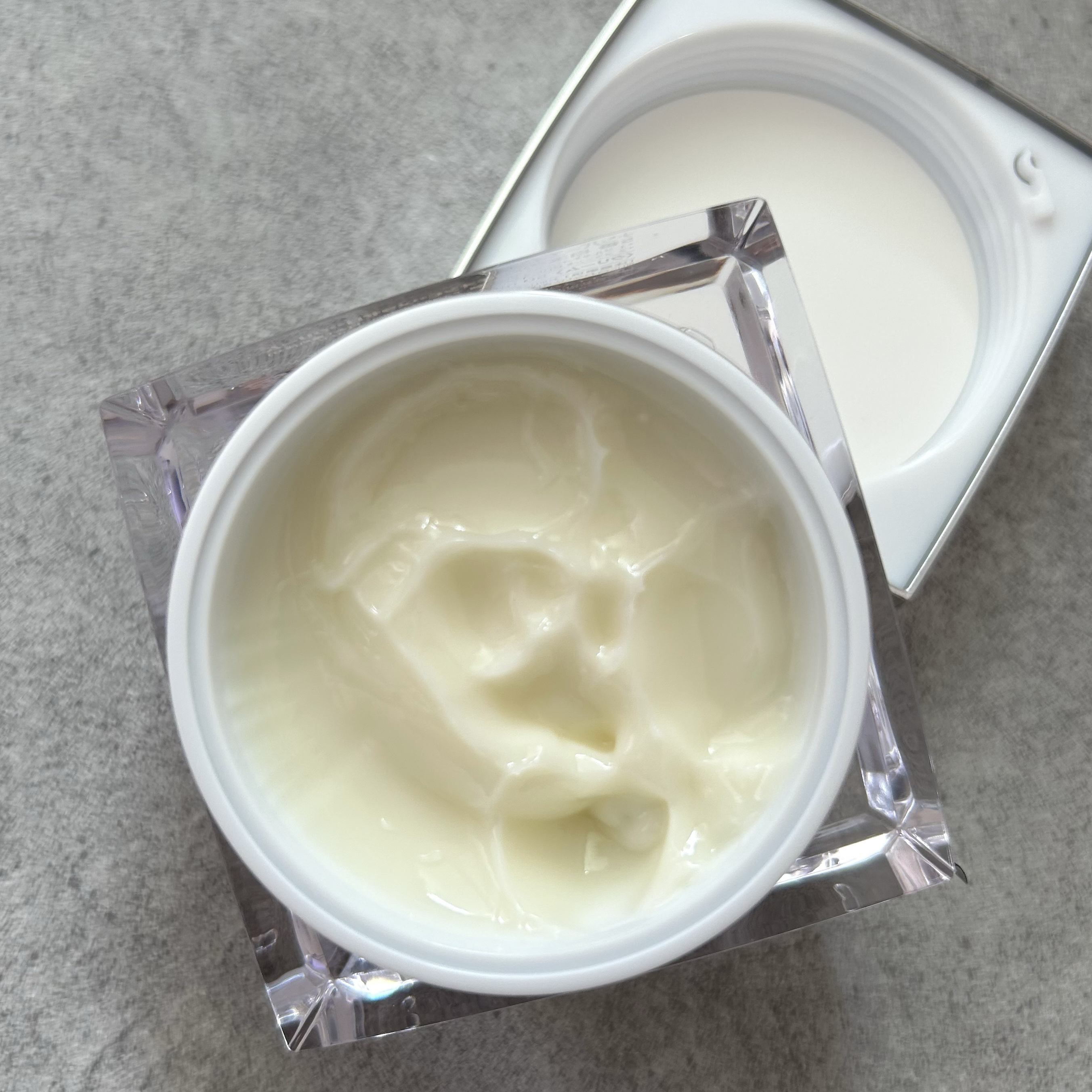 numbuzin 5番 白玉グルタチオンCメラゼロクリームのクチコミ「【numbuzin 5番 白玉グルタチオンCメラゼロクリーム】
\ナンバーズインの白玉クリーム.....」（2枚目）