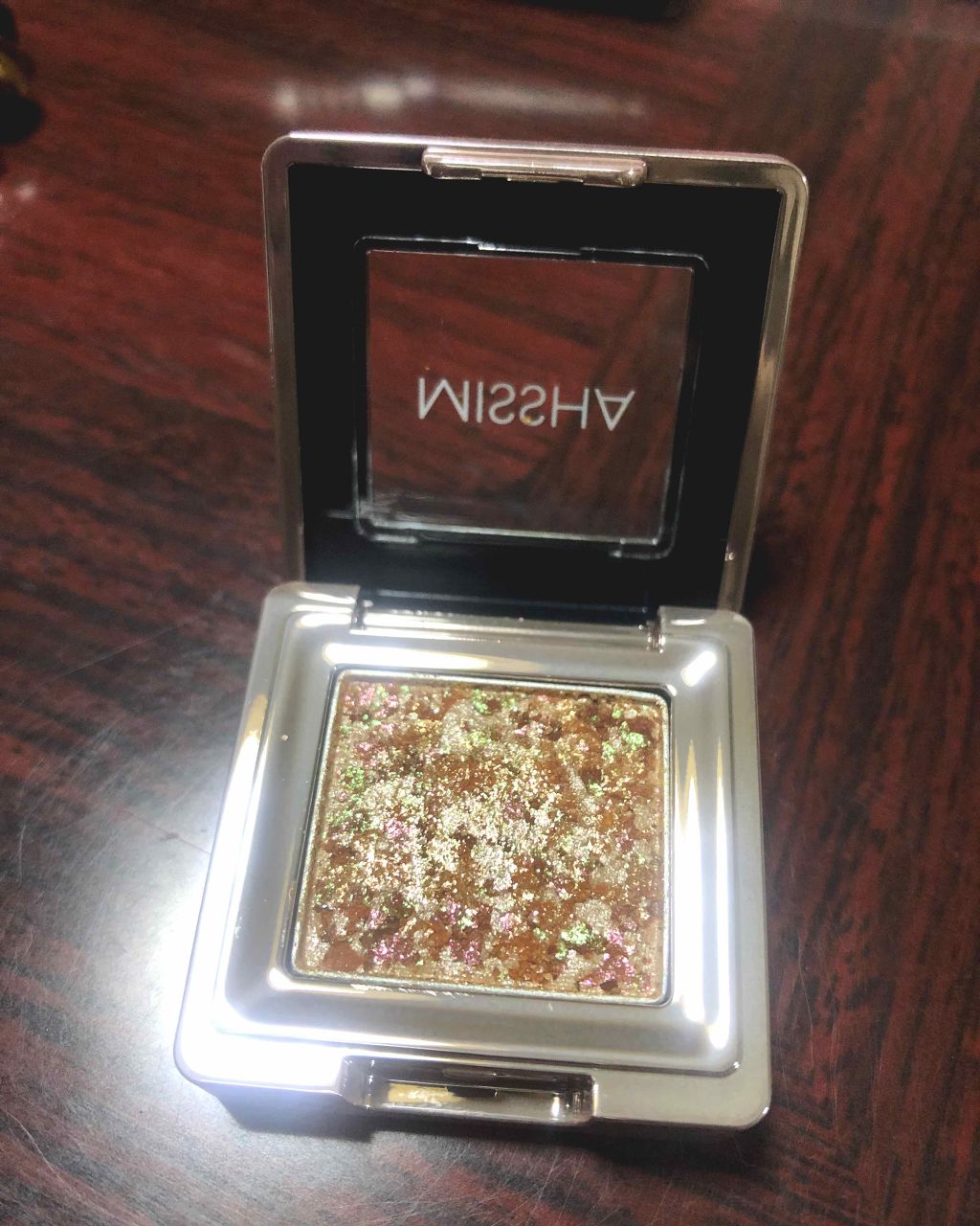 グリッタープリズム シャドウ/MISSHA/グリッターを使ったクチコミ(2枚目)
