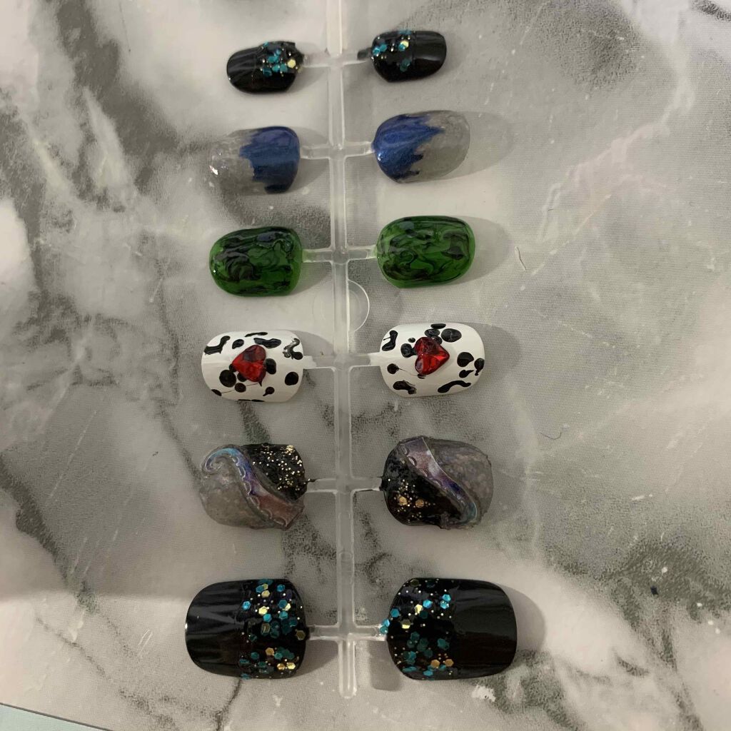 マーメイドネイルシール/クレヨン/ネイルシールを使ったクチコミ（2枚目）