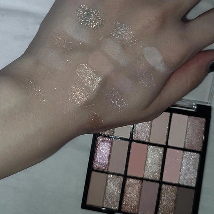 18カラーアイパレット/U R GLAM/アイシャドウパレットを使ったクチコミ(6枚目)