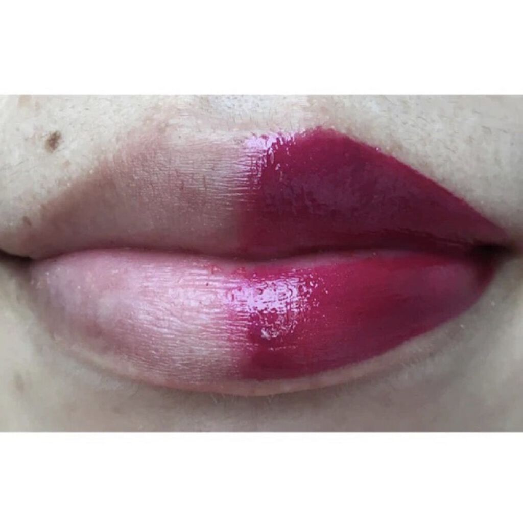  シャイニー リキッド リップスティック/ZARA/リップグロスを使ったクチコミ（2枚目）