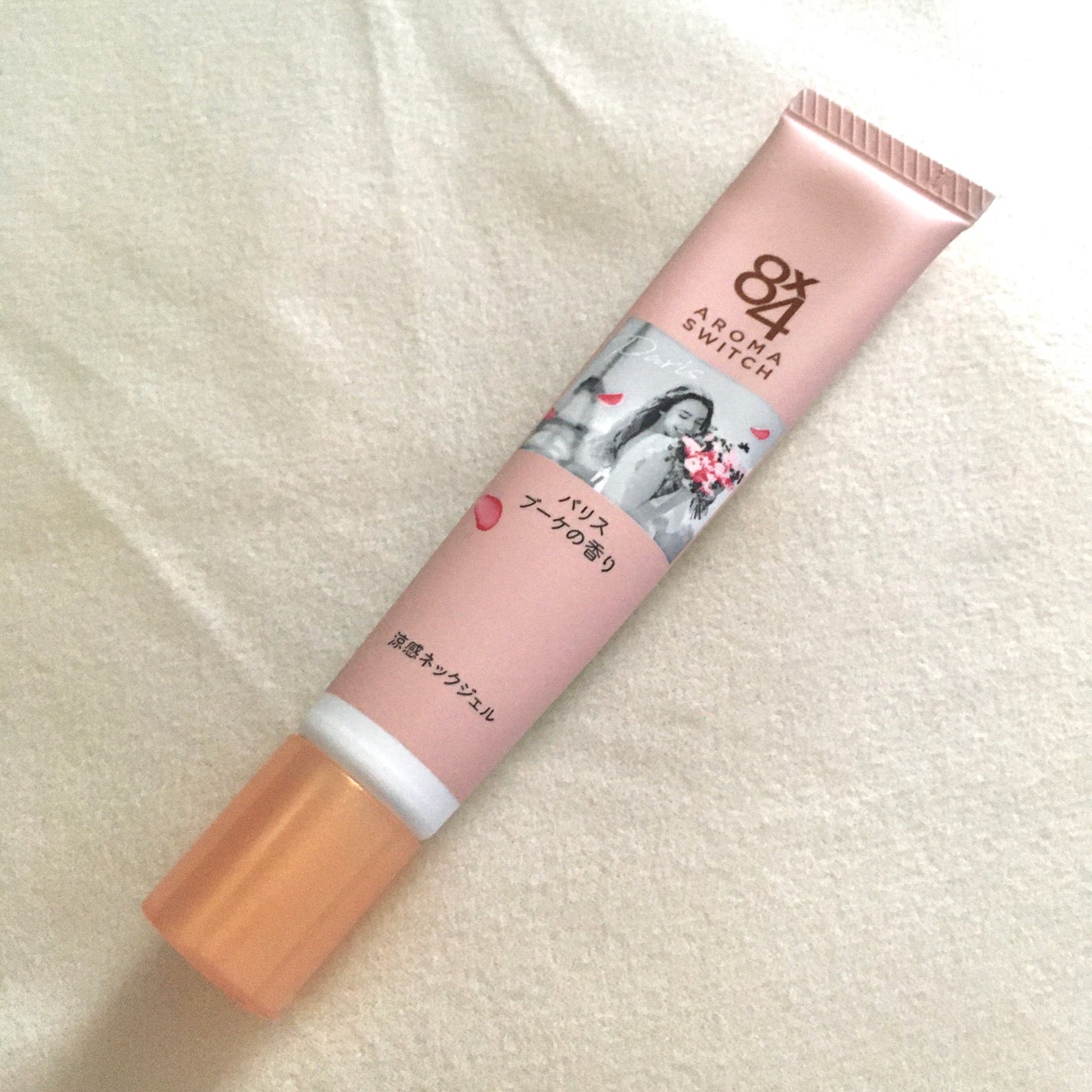 8x4 アロマスイッチ 涼感ネックジェル パリスブーケの香り/8x4/デオドラント・制汗剤を使ったクチコミ(1枚目)