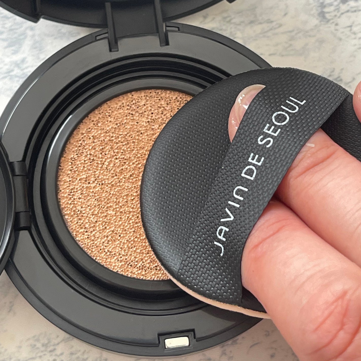 ジャビンドゥソウル ウインクファンデーションパクト/Javin De Seoul/クッションファンデーションを使ったクチコミ(4枚目)