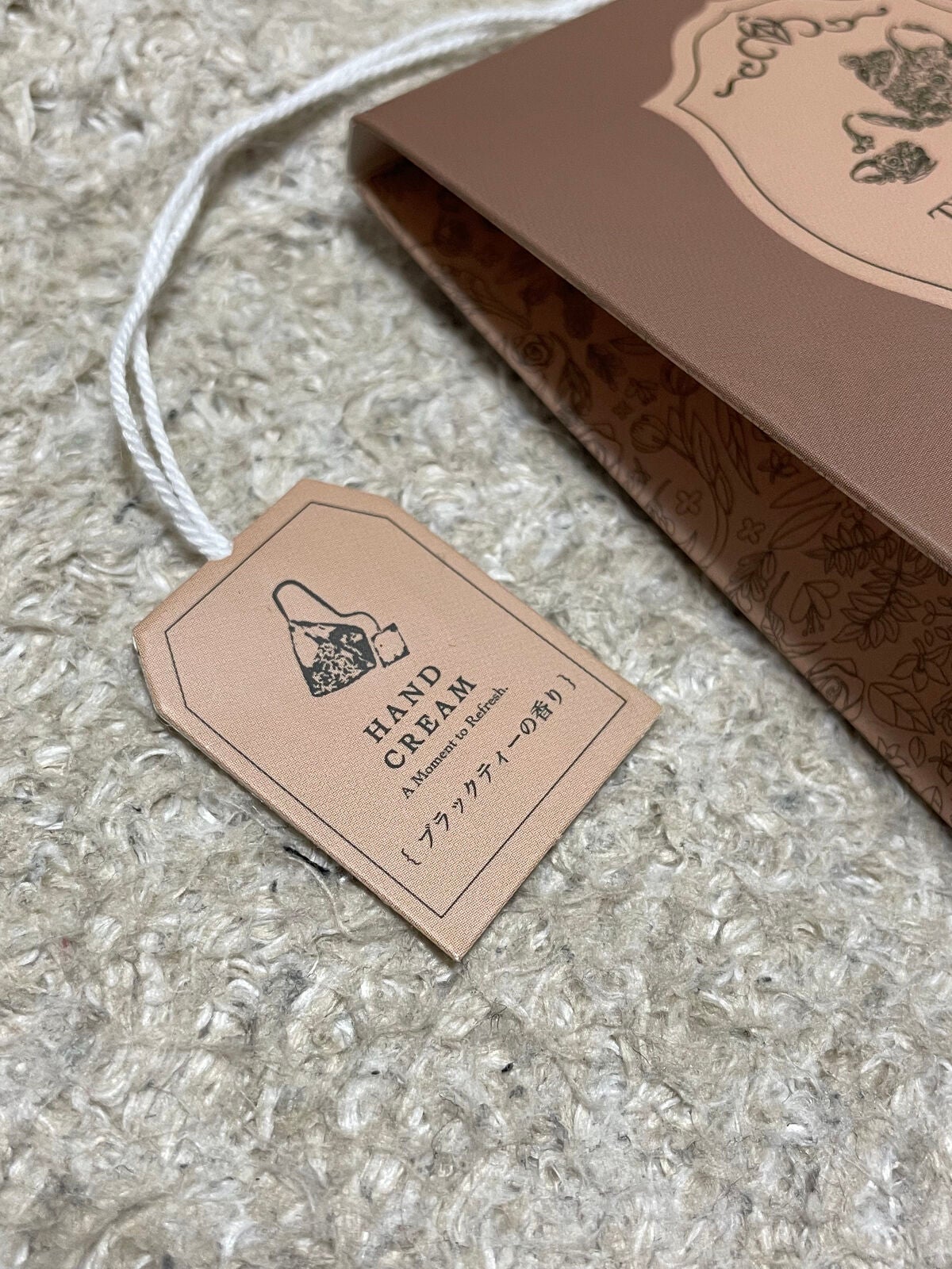 ティータイム ハンドクリーム ブラックティーの香り/BIBIDAY/ハンドクリームを使ったクチコミ(4枚目)