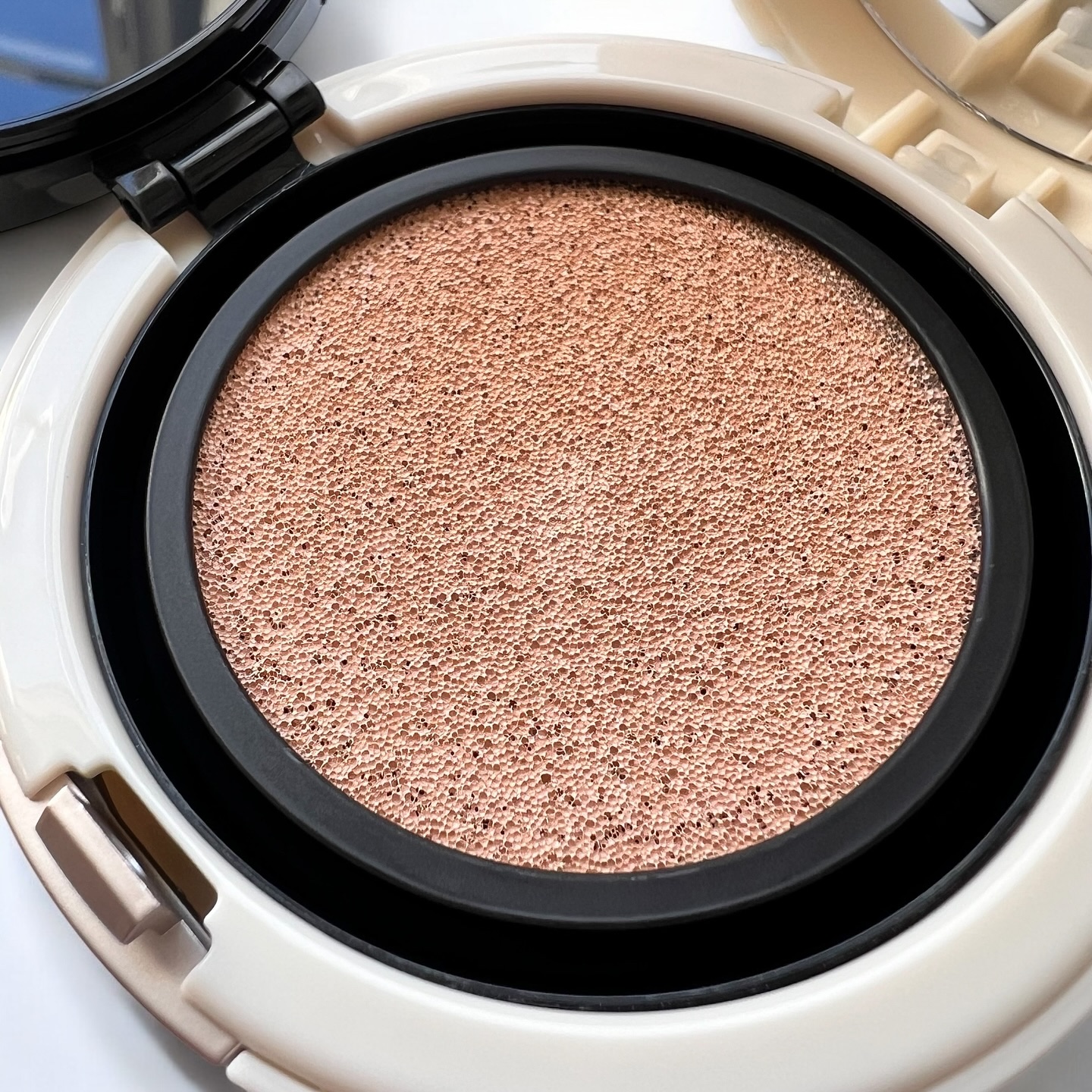 マットエステヴェール　クッション/Macchia Label/クッションファンデーションを使ったクチコミ（3枚目）