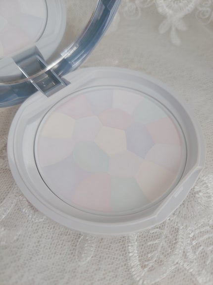 イルミネイティングフィニッシュパウダー ~Abloom~/キャンメイク/プレストパウダーを使ったクチコミ(3枚目)