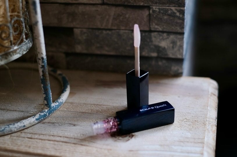 はち on LIPS 「1本2役!目もと周りの乾燥や小じわやくすみもまるっとケアできち..」(1枚目)