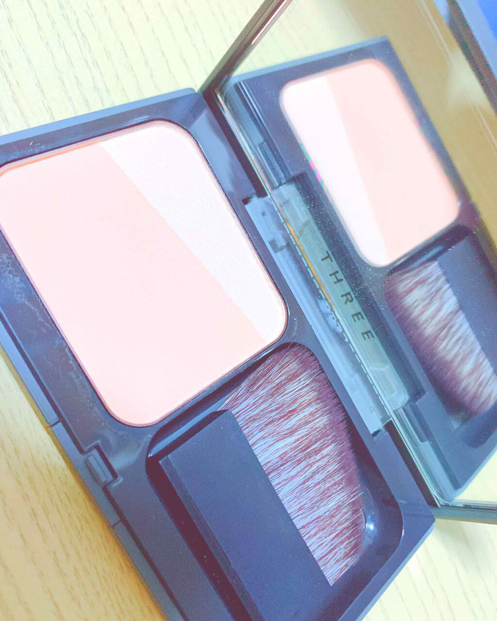 プリスティーンコンプレクションパウダーファンデーション/THREE/パウダーファンデーションを使ったクチコミ（2枚目）