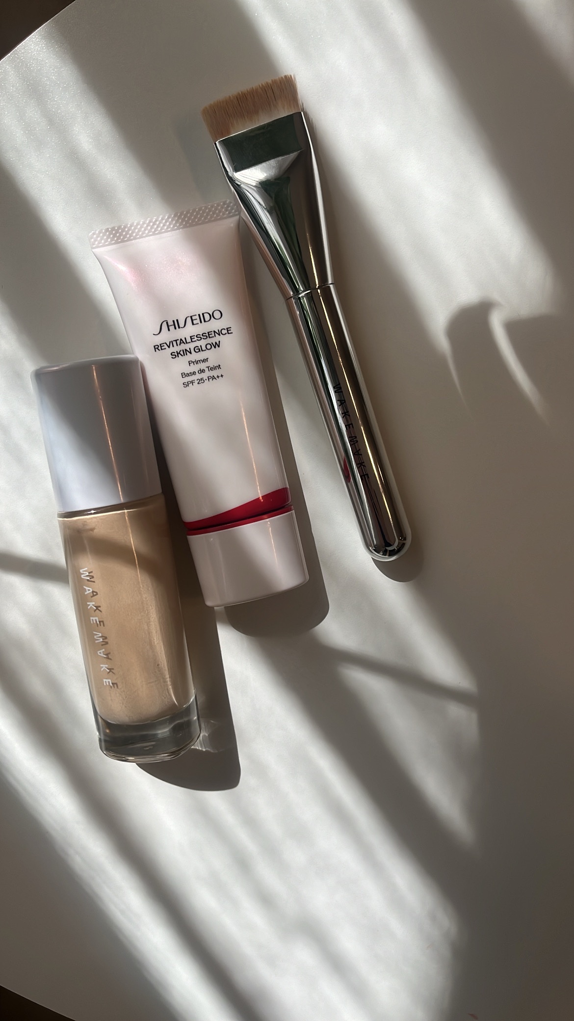 ウォーターグロウコーティングファンデーション/wakemake/リキッドファンデーションを使ったクチコミ（1枚目）