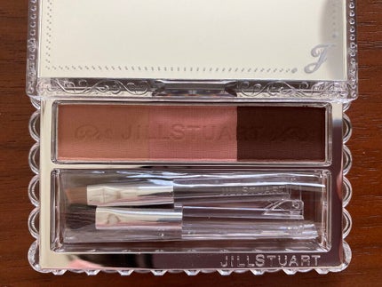 エターナルクチュール アイズ ベルベット/JILL STUART/アイシャドウパレットを使ったクチコミ(4枚目)