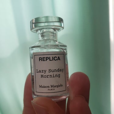 MAISON MARTIN MARGIELA PARFUMS レプリカ レイジー・サンデーモーニング オードトワレのクチコミ「【夏に持ち歩きたい香水パート2】
MAISON MARTIN MARGIELA PARFUMS.....」（1枚目）