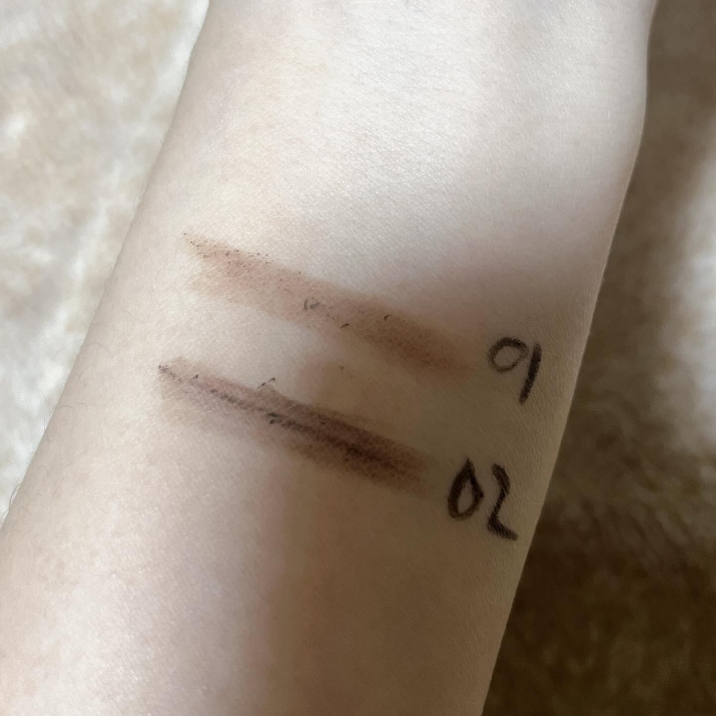 U R GLAM ＵＧＴ　アイブロウペンシル　ＧＤのクチコミ「ユーアーグラム　アイブロウペンシル色比較
東京ガールズコレクションバージョン。

01.ライト.....」（2枚目）