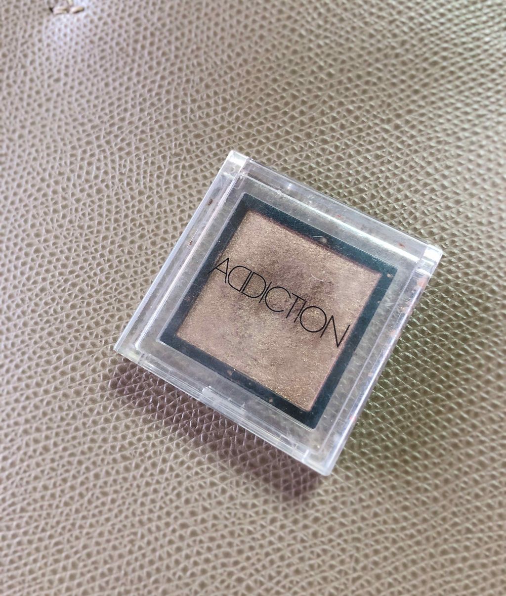 アディクション ザ アイシャドウ/ADDICTION/単色アイシャドウを使ったクチコミ（1枚目）