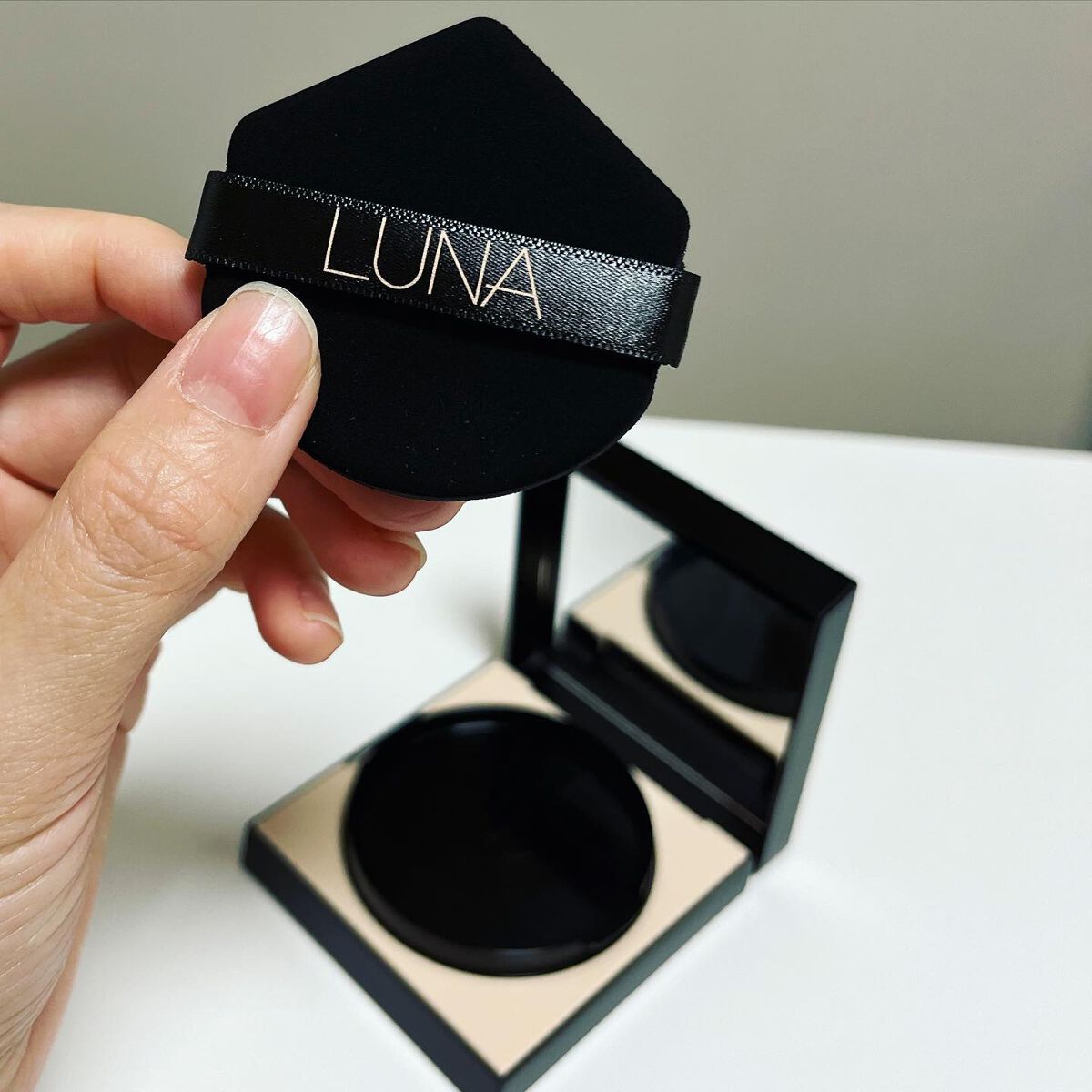 ロングラスティングコンシールウェアクッション/LUNA/クッションファンデーションを使ったクチコミ（3枚目）