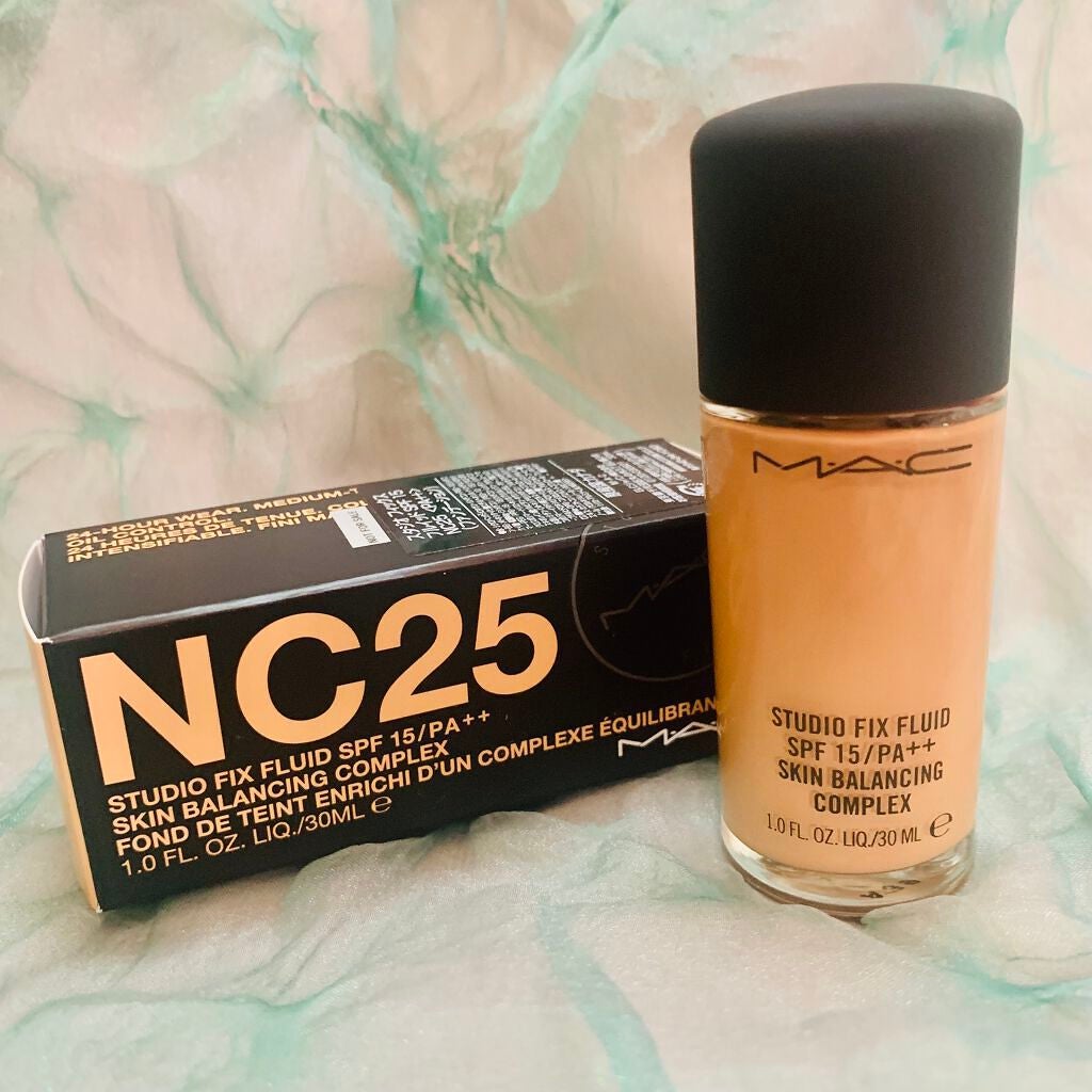 スタジオフィックス フルイッド SPF 15/M・A・C/リキッドファンデーションを使ったクチコミ(1枚目)