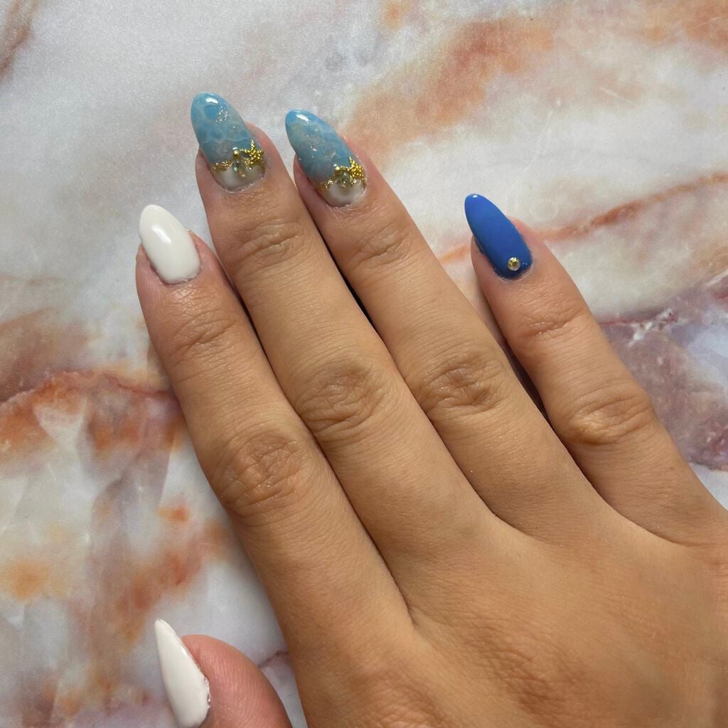 ジェルミーワン はがせるベース/ジェルミーワン/ジェルネイルを使ったクチコミ(3枚目)