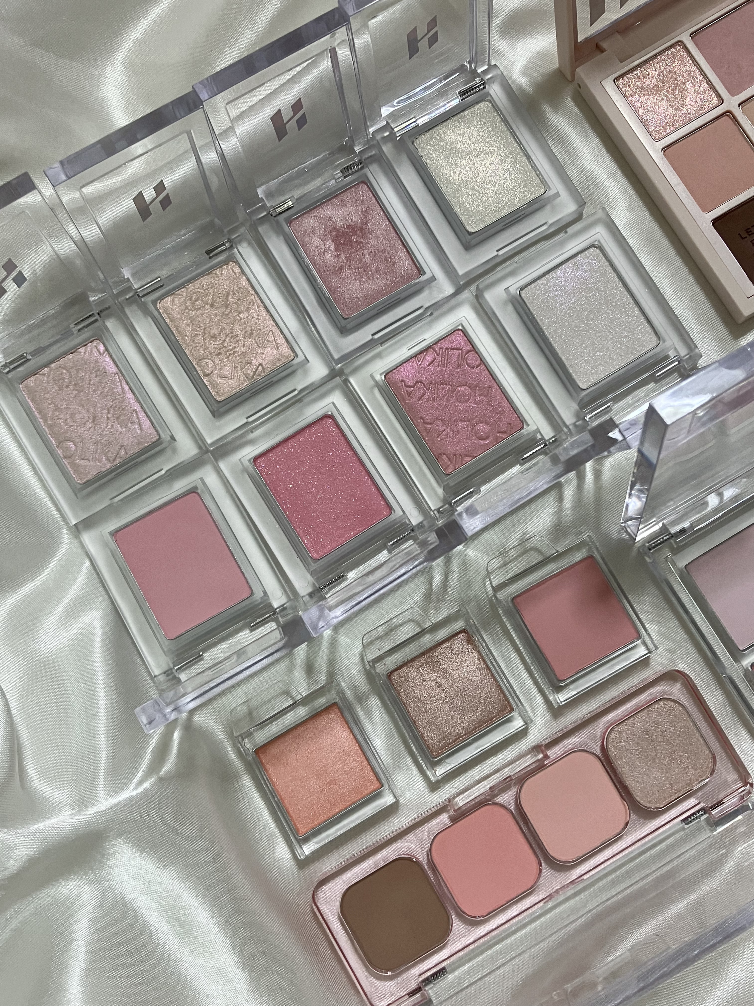 マイフェイブピースアイシャドウ/HOLIKA HOLIKA/単色アイシャドウを使ったクチコミ（3枚目）