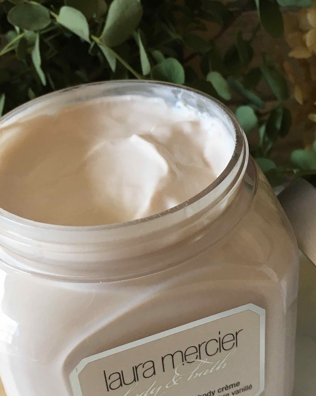 ホイップトボディクリーム アンバーバニラ/ローラ メルシエ/ボディクリームを使ったクチコミ（3枚目）