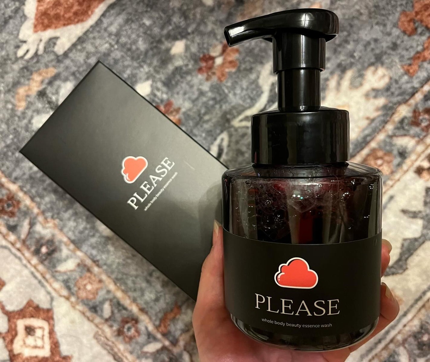 chiekotan on LIPS 「おすすめの全身美容液泡フォーム「PLEASE」@please_..」(1枚目)