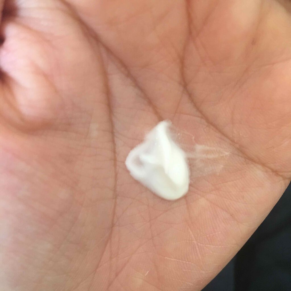 ハンドクリーム バニラ＆ハニーの香り/クナイプ/ハンドクリームを使ったクチコミ（2枚目）