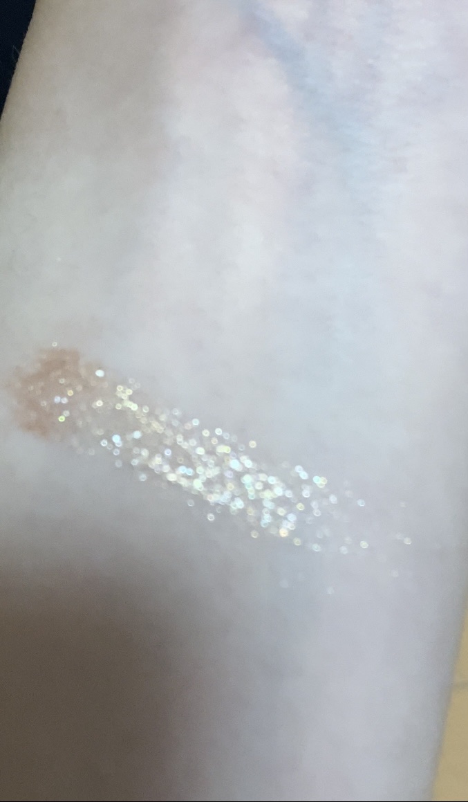 セルフィーフィックスピグメント 01 ライクザット/Witch's Pouch/単色アイシャドウを使ったクチコミ（3枚目）