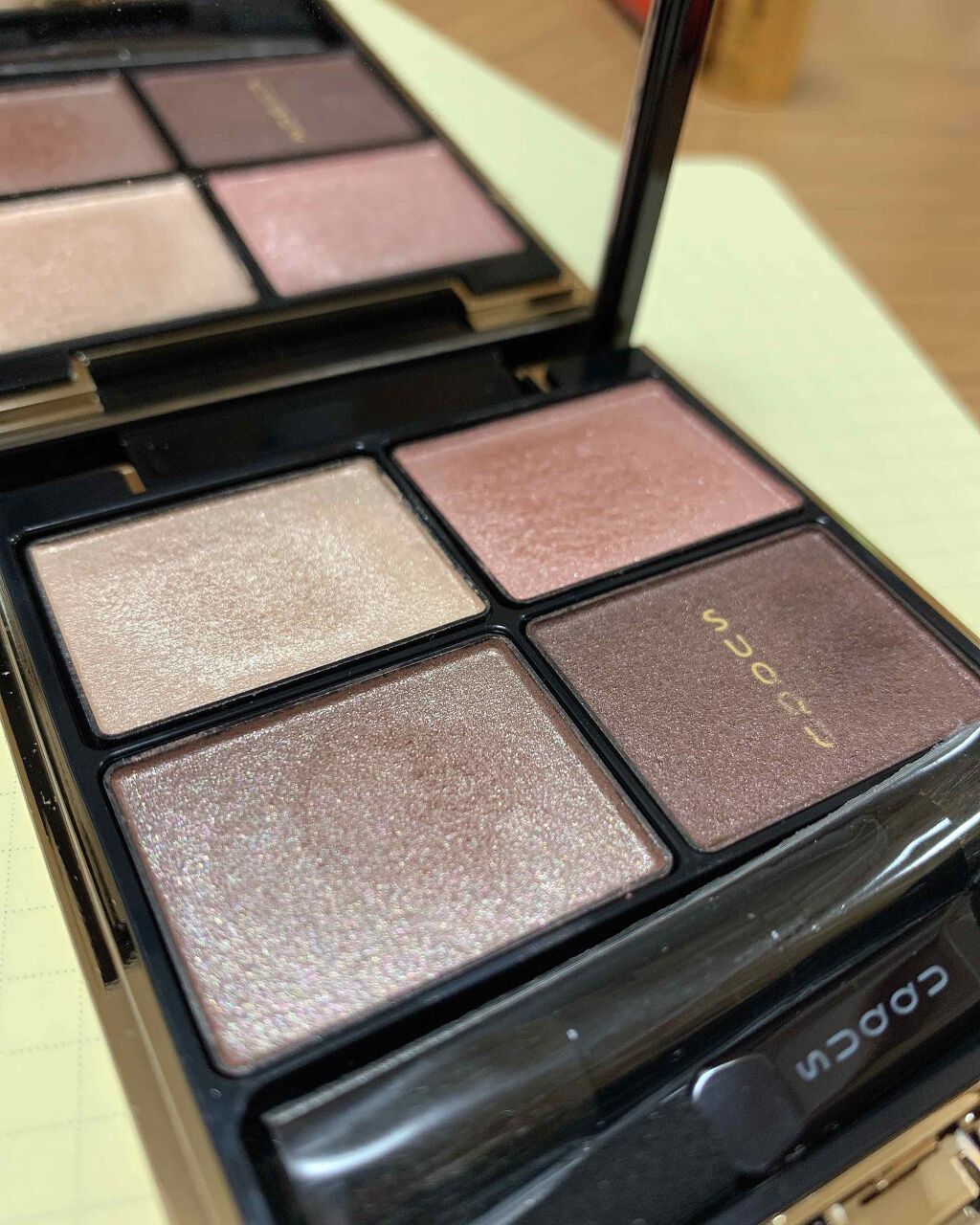 TOM FORD BEAUTY・SUQQU・Diorのアイシャドウパレットを使った TOM FORD BEAUTY・SUQQU・Diorのアイシャドウパレットを使った