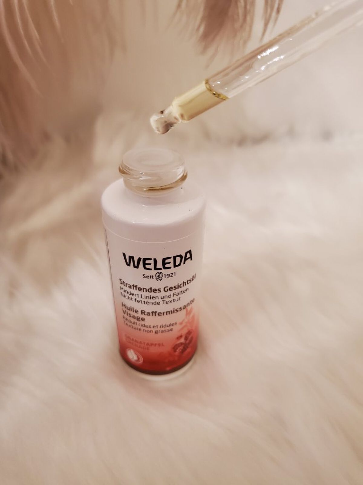 ざくろ フェイシャルオイル/WELEDA/フェイスオイルを使ったクチコミ（2枚目）