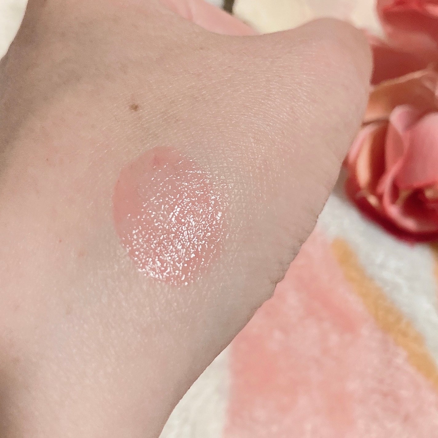 GLOWY TINT BALM/AOU/リップグロスを使ったクチコミ(3枚目)