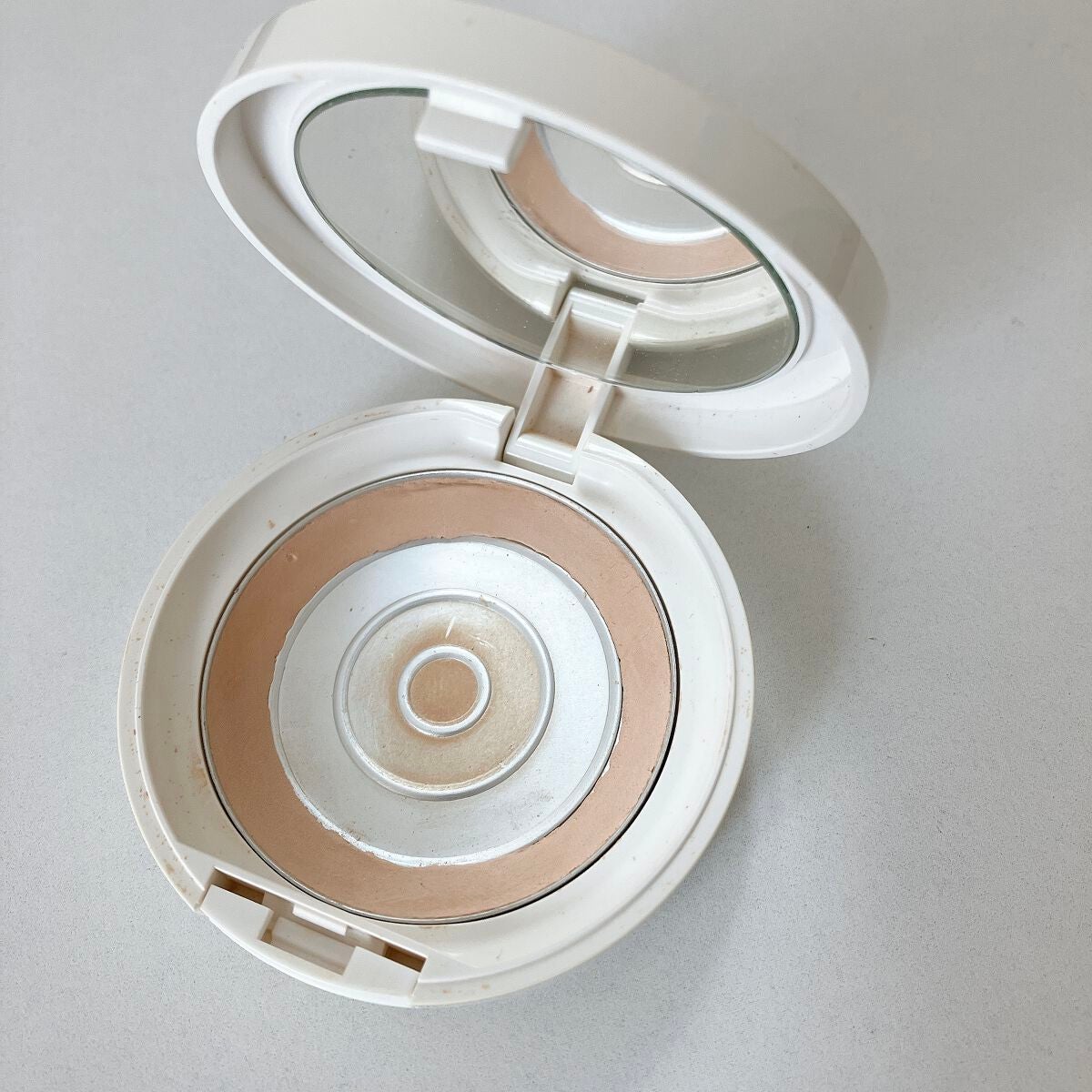 クリアエステフェイスパウダー(クリア)/Macchia Label/プレストパウダーを使ったクチコミ(2枚目)