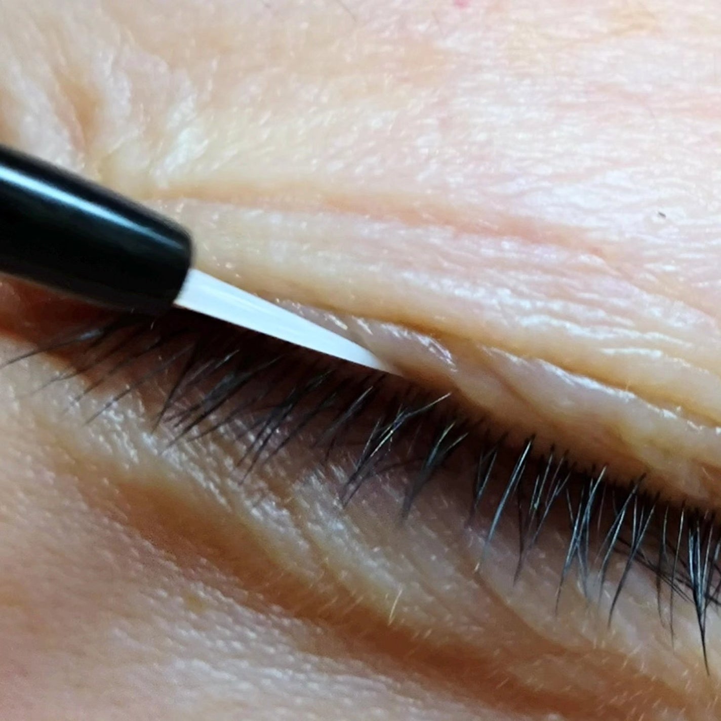 ラッシュリッチアイラッシュセラム/ロート製薬/まつげ美容液を使ったクチコミ(5枚目)