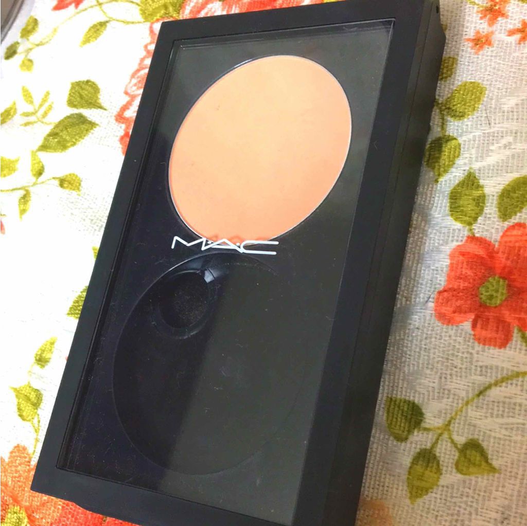 シェイピング パウダー/M・A・C/パウダーチークを使ったクチコミ(1枚目)