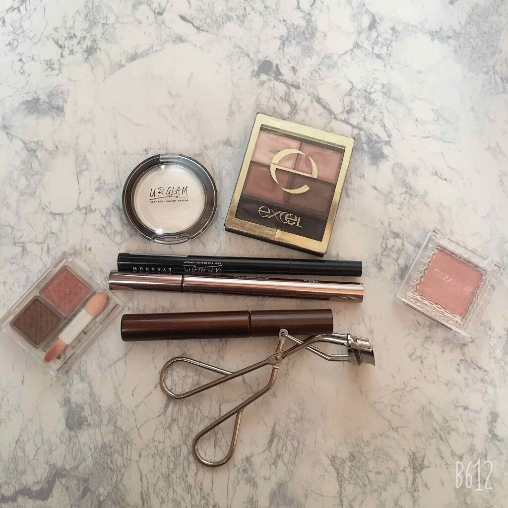 スキニーリッチシャドウ/excel/アイシャドウパレットを使ったクチコミ(3枚目)