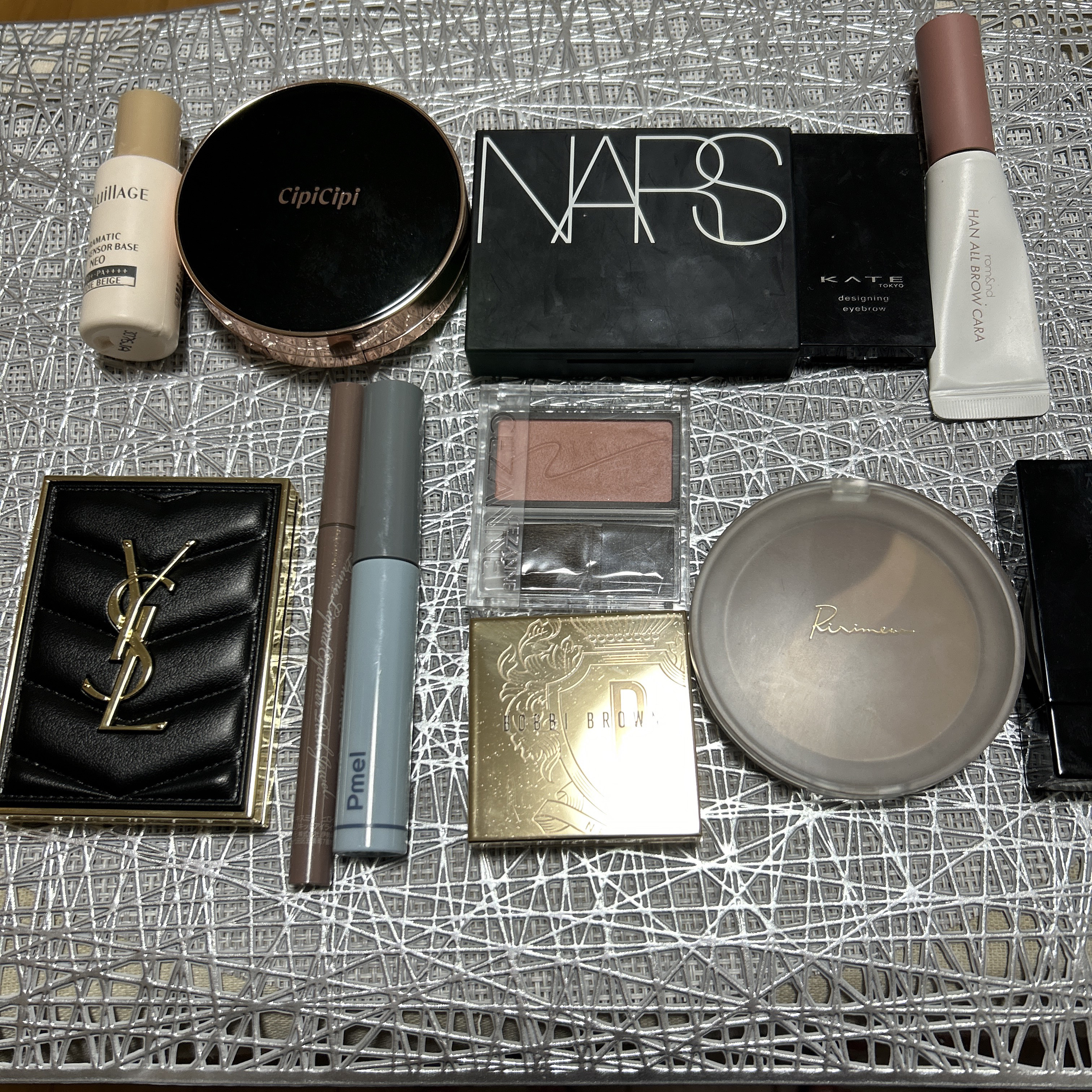 ハイライティング パウダー/BOBBI BROWN/パウダーハイライトを使ったクチコミ（1枚目）