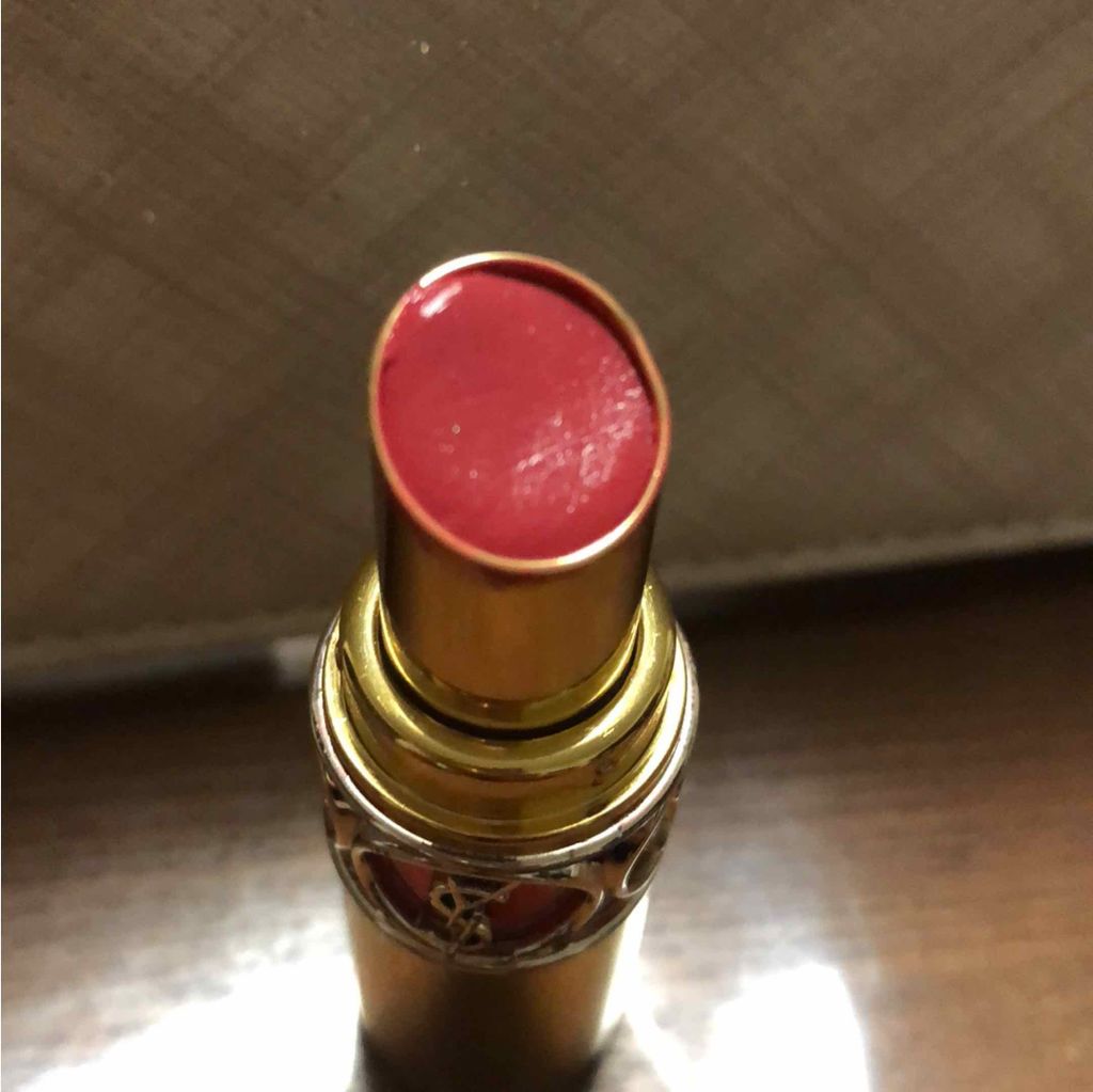 ルージュ ヴォリュプテ シャイン/YVES SAINT LAURENT BEAUTE/口紅を使ったクチコミ(2枚目)