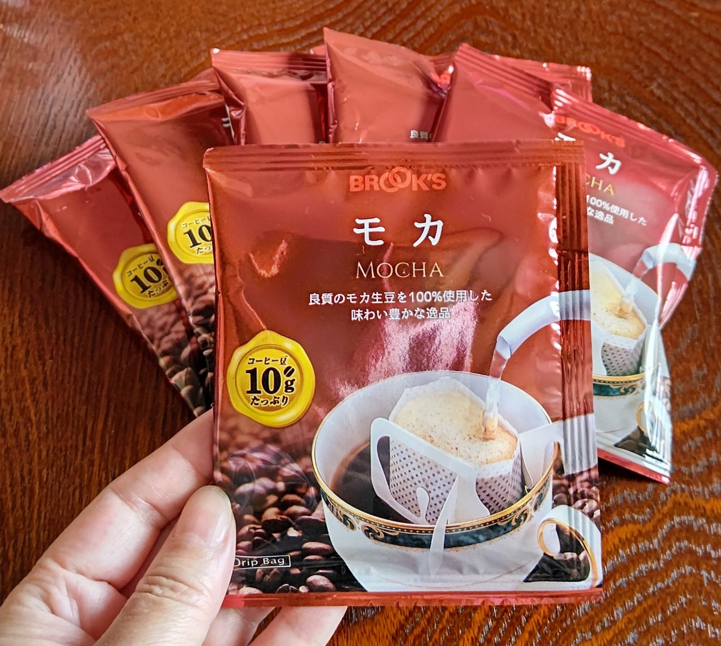 ãããªðŠãªã ããªããã©ããŒããªãã§ on LIPS ããè¿æããã«æŽããŸããâïžã³ãŒããŒã®éŠãã¯å¥œããªã®ã§ããã飲ã..ãïŒ1æç®ïŒ