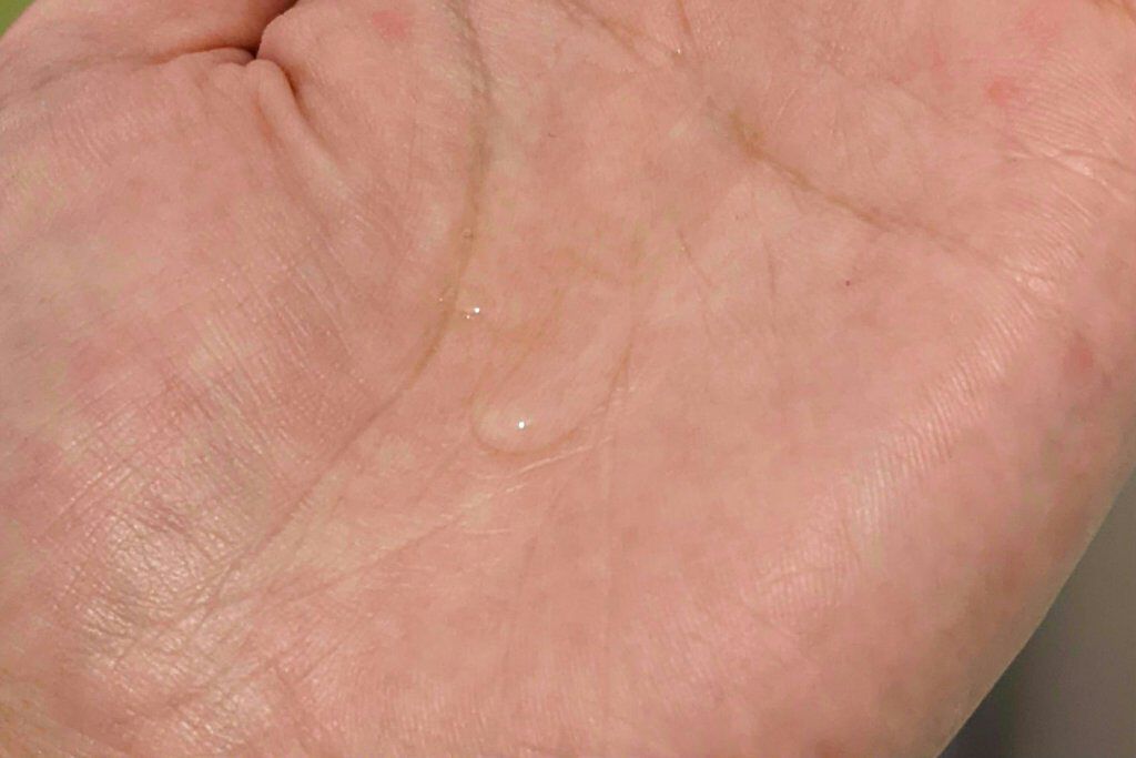 インビジブルピーリングブースターエッセンス/CNP Laboratory/ブースター・導入液を使ったクチコミ（3枚目）