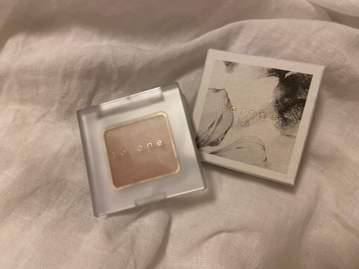 トーン ペタル アイシャドウ/to/one/アイシャドウパレットを使ったクチコミ(1枚目)