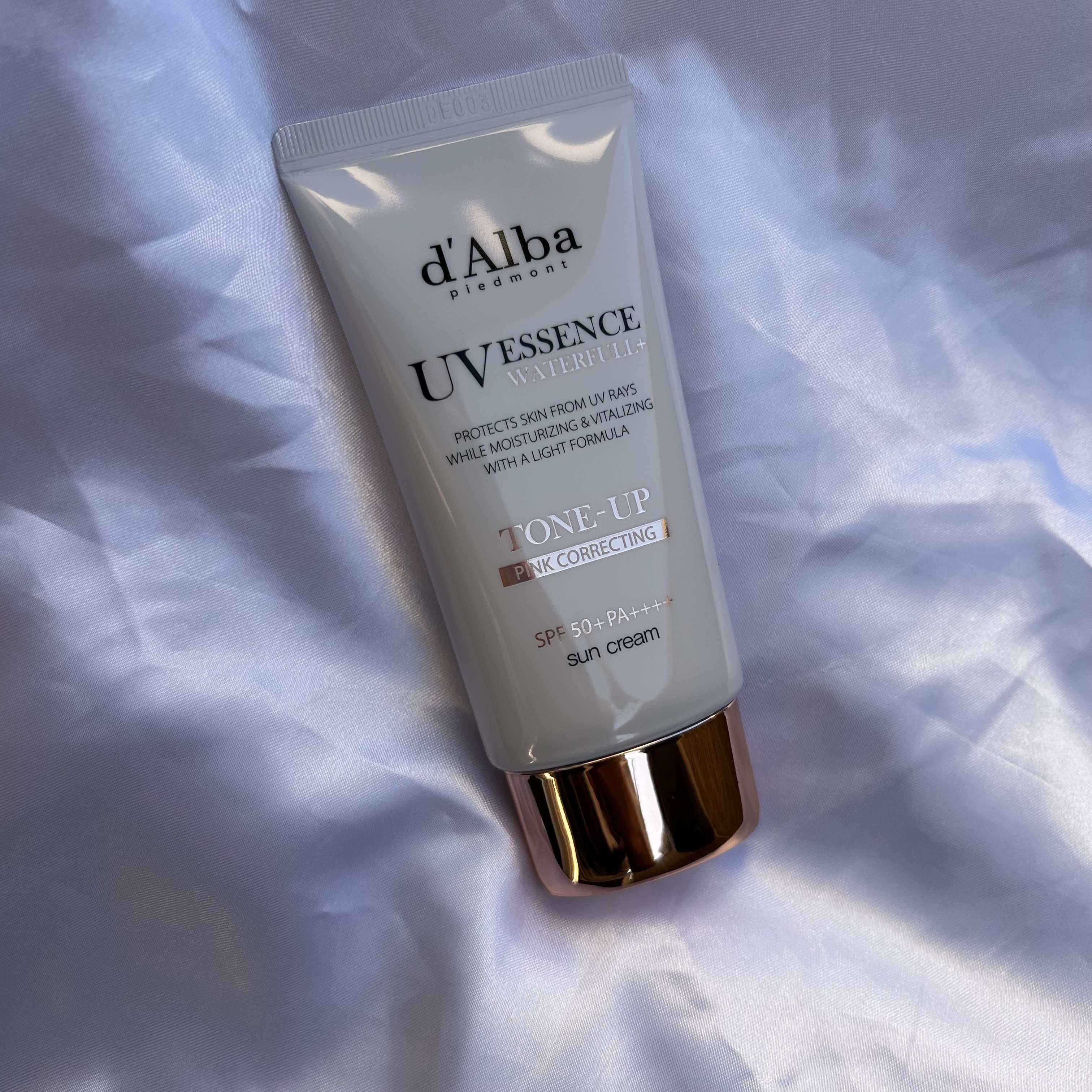 ウォータフルトーンアップサンクリーム/ダルバ/日焼け止めクリームを使ったクチコミ（2枚目）