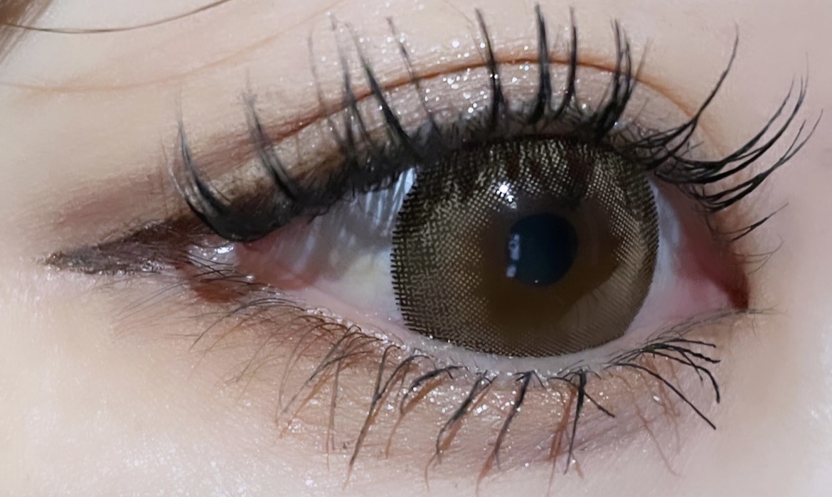 CUBISM ダイアモンドハイライト #D306  ムーンライト/Joocyee/パウダーハイライトを使ったクチコミ（3枚目）