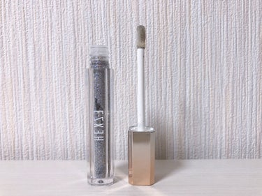 HEXZE（ヘックスゼ） スターダイヤモンドストリーマーリキッドアイシャドウのクチコミ「HEXZE
STAR DIAMOND LIQUID EYE SHADOW
454 milky .....」（2枚目）