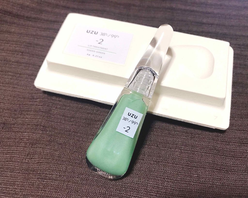 38°C / 99°F リップトリートメント (リップ美容液)/UZU BY FLOWFUSHI/リップケアを使ったクチコミ（1枚目）