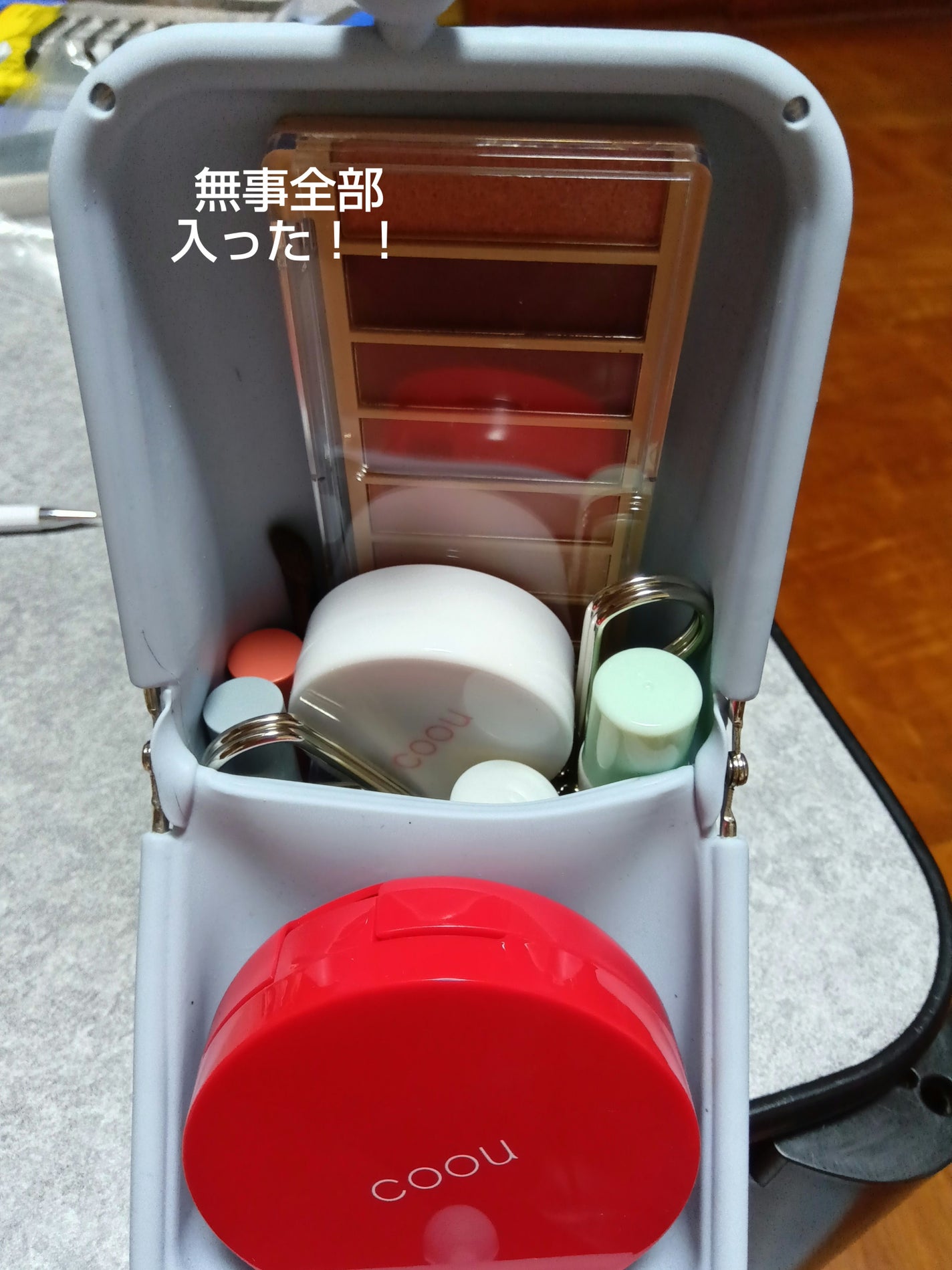 ひなな on LIPS 「メイク初心者です!!友に勧められ、ダイソーでメイク道具買ってみ..」(2枚目)