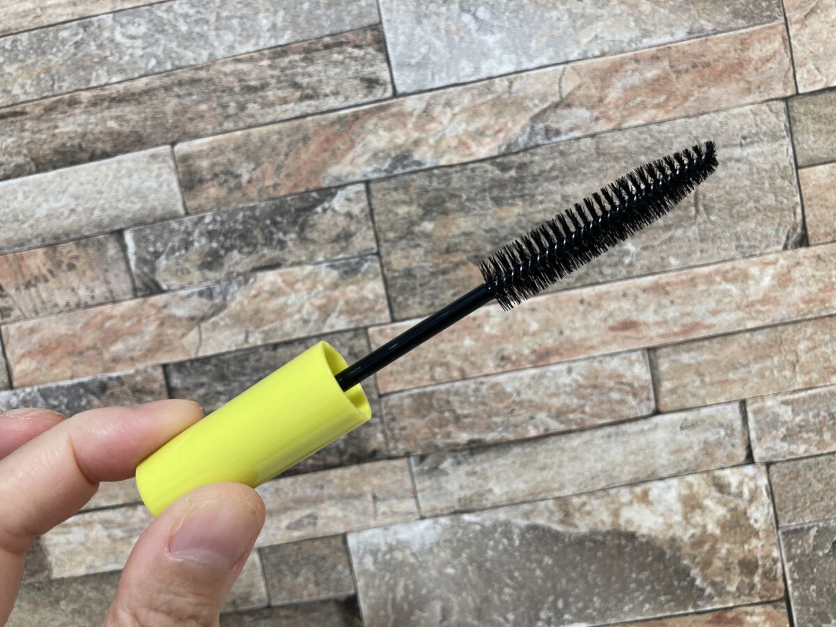 MAEGAMI スティック〈ストレート〉フローラル＆ベリー の香り/ダイアン/その他スタイリングを使ったクチコミ（3枚目）