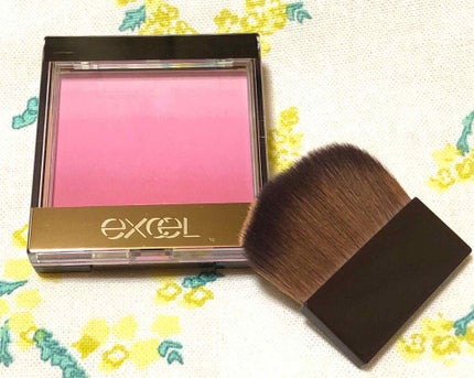 オーラティック ブラッシュ/excel/パウダーチークを使ったクチコミ(2枚目)