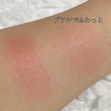 NARS ブラッシュのクチコミ「NARS
ブラッシュ4077 ORGASM X

コーラル系の色味がベースになっていて
そこに.....」（3枚目）