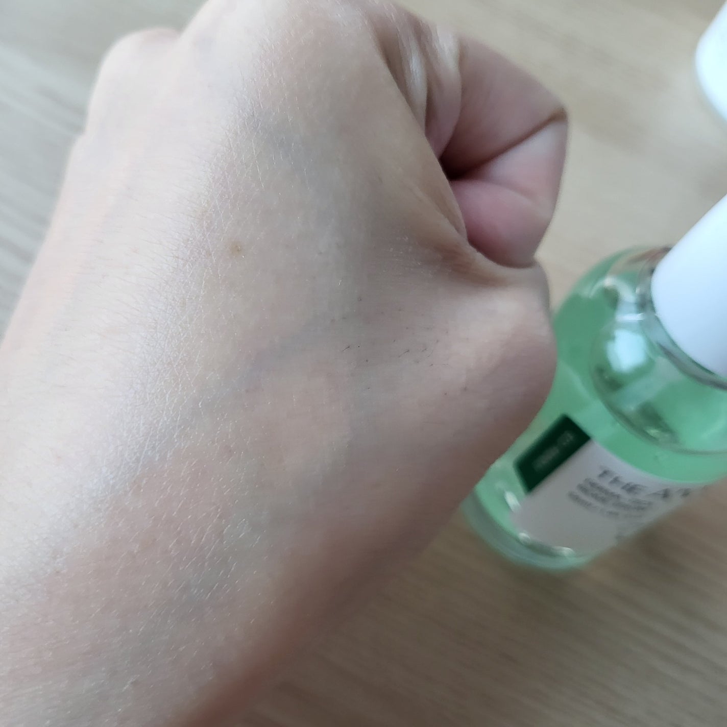 ダーマテカバイオームセラム/THE A'VVE/美容液を使ったクチコミ(3枚目)