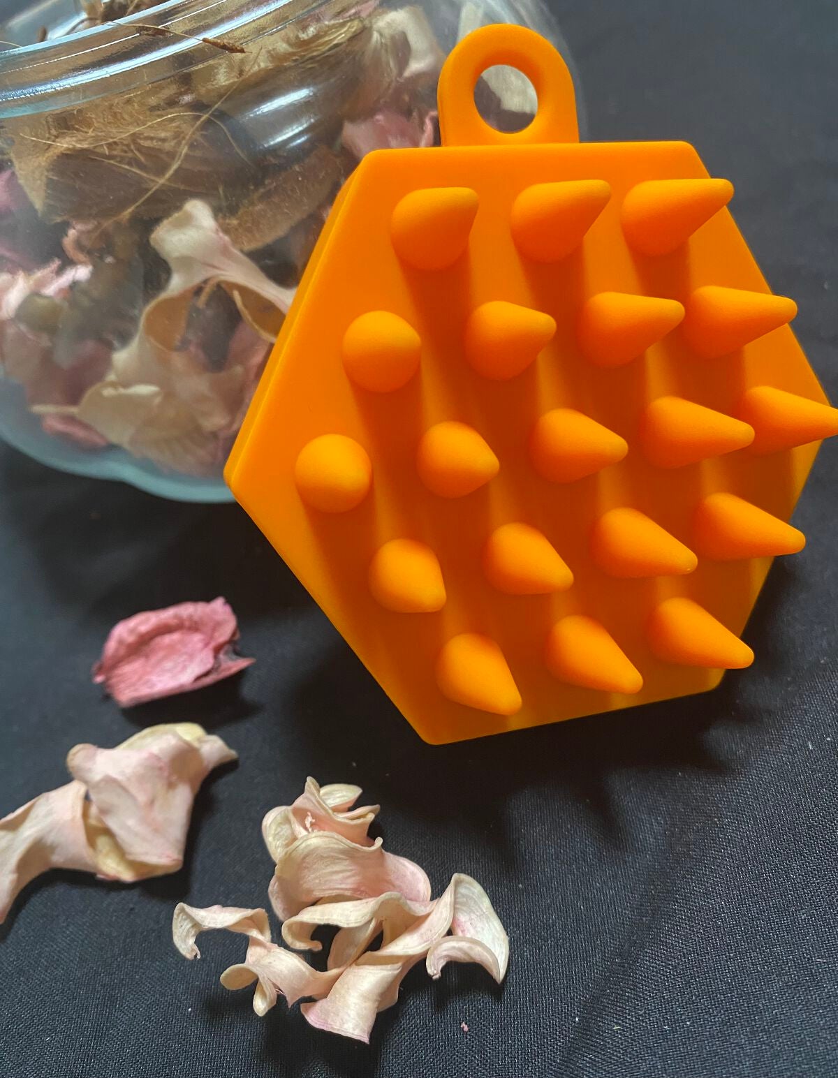 ヘッドスパブラシ ハード/ハニーク/スカルプブラシを使ったクチコミ(1枚目)