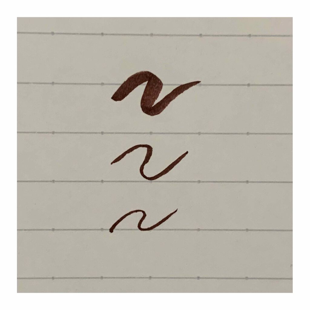 アヴァンセ ジョリ・エ ジョリ・エ リキッドアイライナー/アヴァンセ/リキッドアイライナーを使ったクチコミ(3枚目)