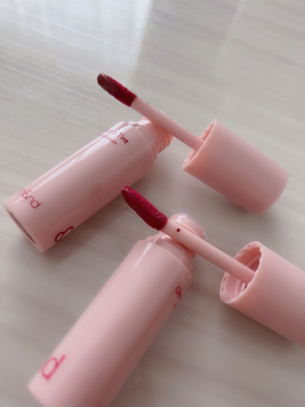 アンドバイロムアンド　グラッシーボムティント/&nd by rom&nd/リップティントを使ったクチコミ（2枚目）